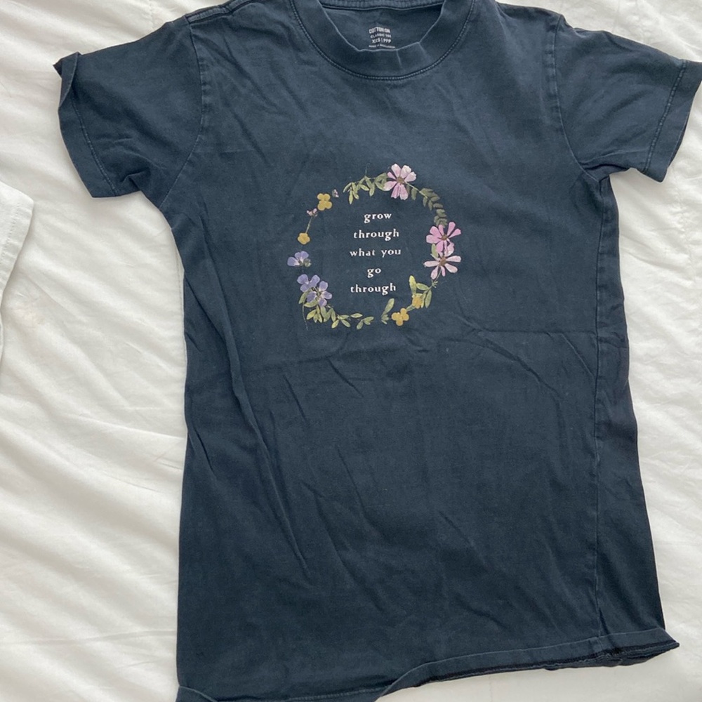 Black graphic tee